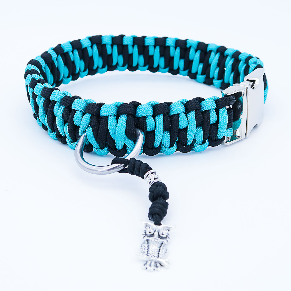 Collare per cani in paracord "Auron" con incisione del nome e del telefono sulla fibbia, tre misure diverse