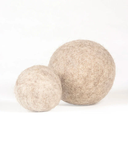 BUDDY. Giocattolo per cani in feltro di lana "Palla" 