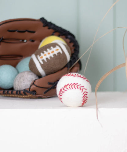 BUDDY. Giocattolo per cani in lana di pecora "Baseball" 